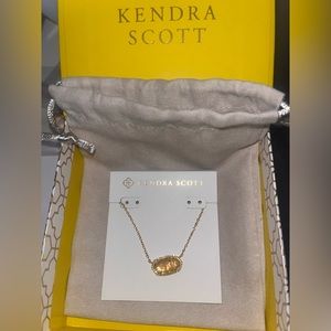 Kendra Scott Elisa Pendant Necklace in Citrine